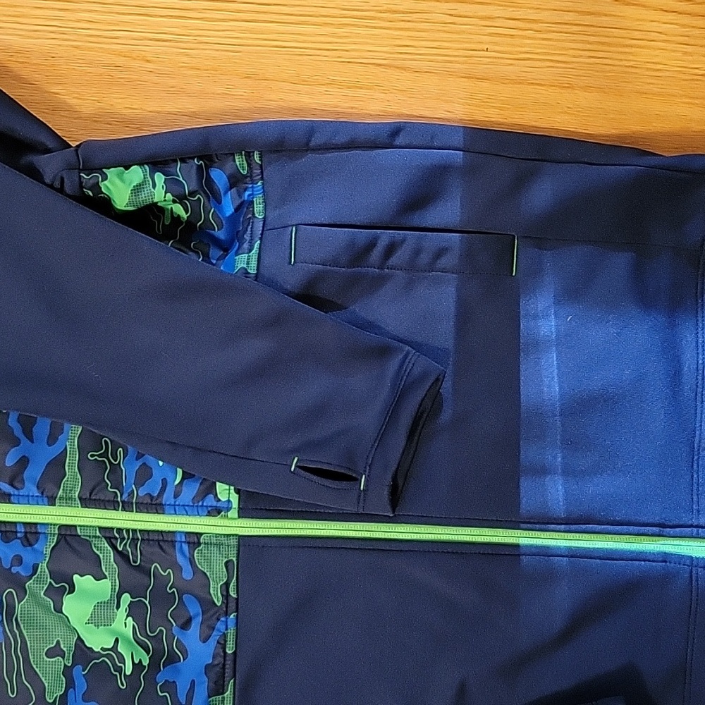 North Face boys Kickin' It Hoodie (L 14/16) - Picture 3 of 7